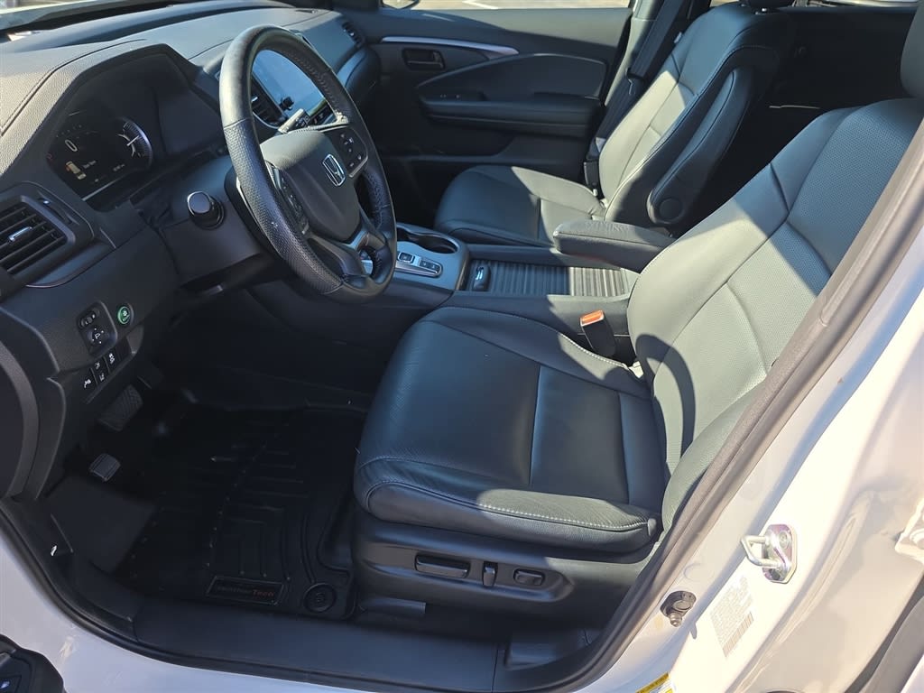 Thumbnail: 2023 Honda Passport - 11