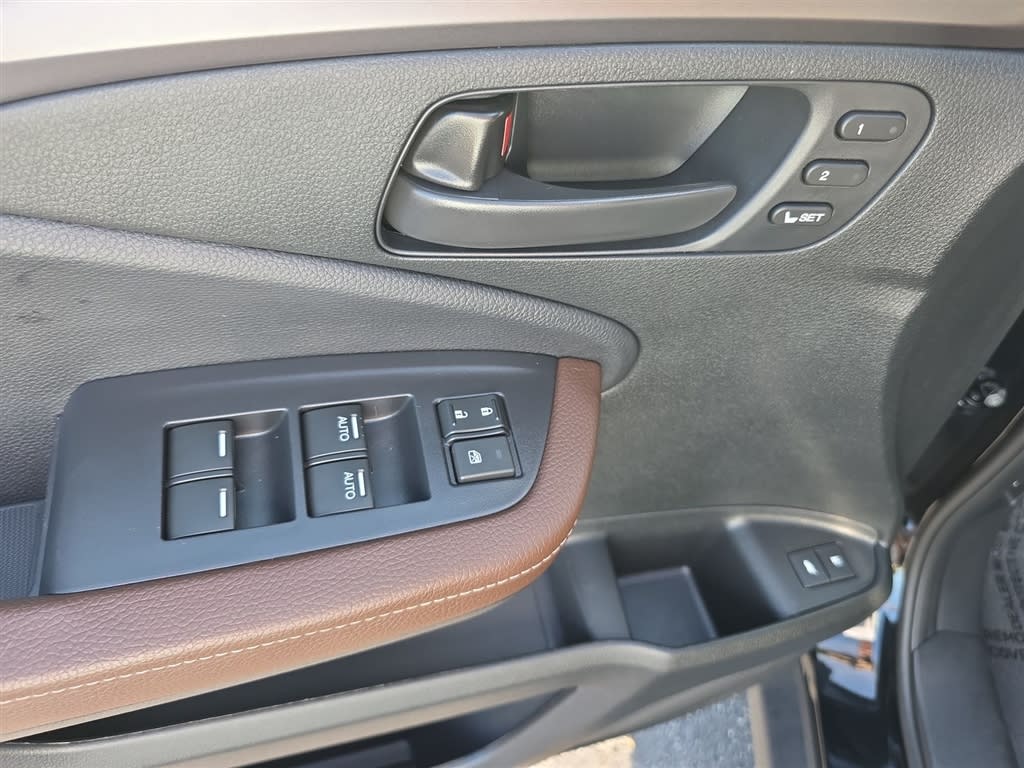Thumbnail: 2025 Honda Passport - 24