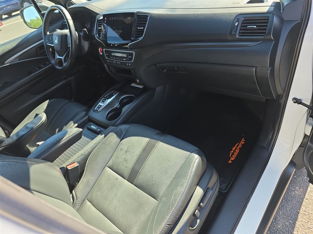 Thumbnail: 2023 Honda Passport - 9