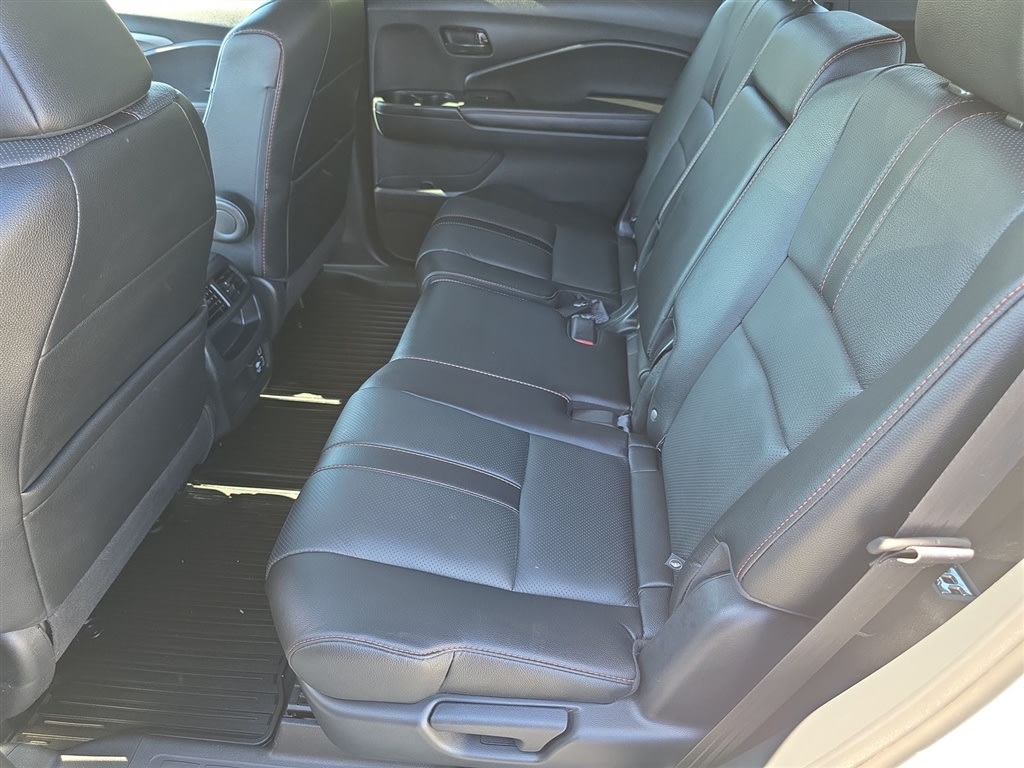 Thumbnail: 2023 Honda Passport - 23