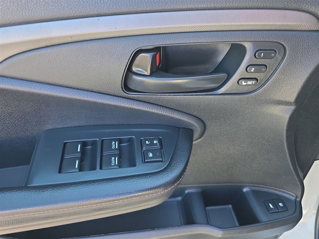 Thumbnail: 2023 Honda Passport - 24