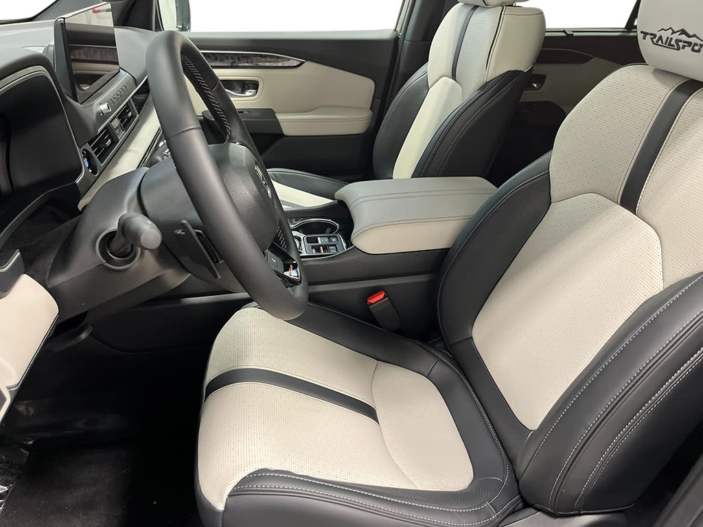 Thumbnail: 2026 Honda Passport - 11
