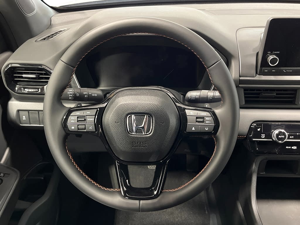 Thumbnail: 2025 Honda Pilot - 10