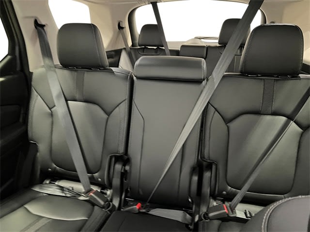 2025 Honda Pilot EX-L 12