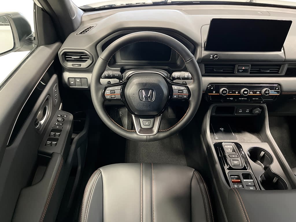 Thumbnail: 2026 Honda Pilot - 10