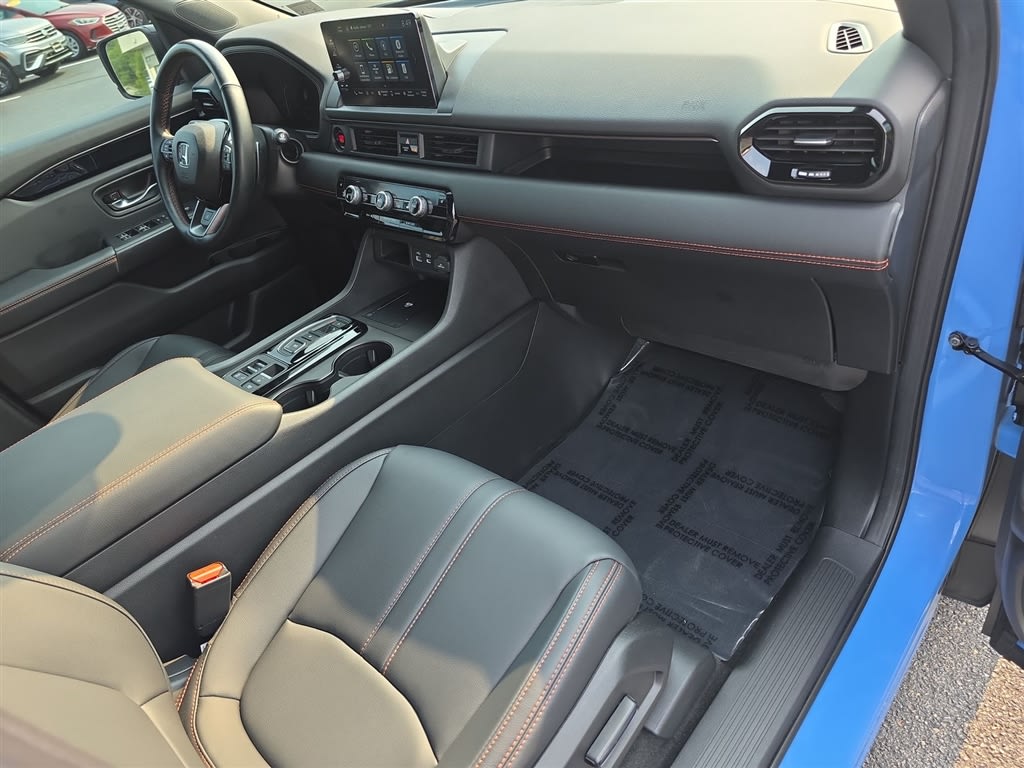 Thumbnail: 2025 Honda Pilot - 2
