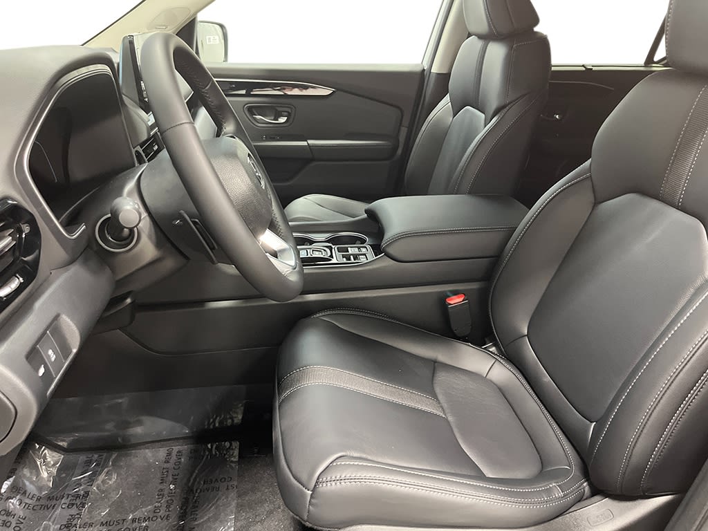 Thumbnail: 2025 Honda Pilot - 9