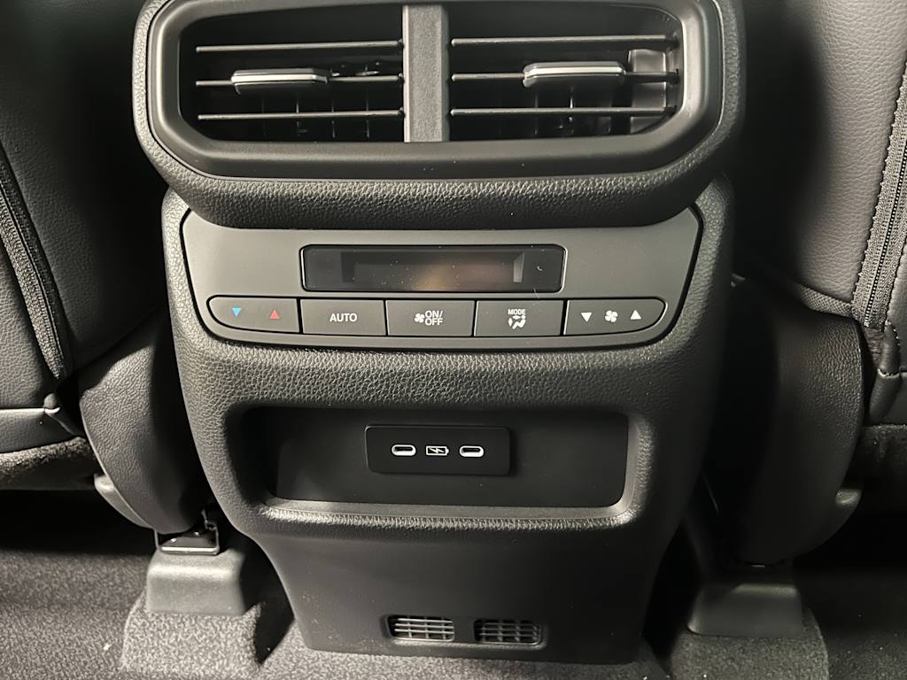 Thumbnail: 2025 Honda Pilot - 24