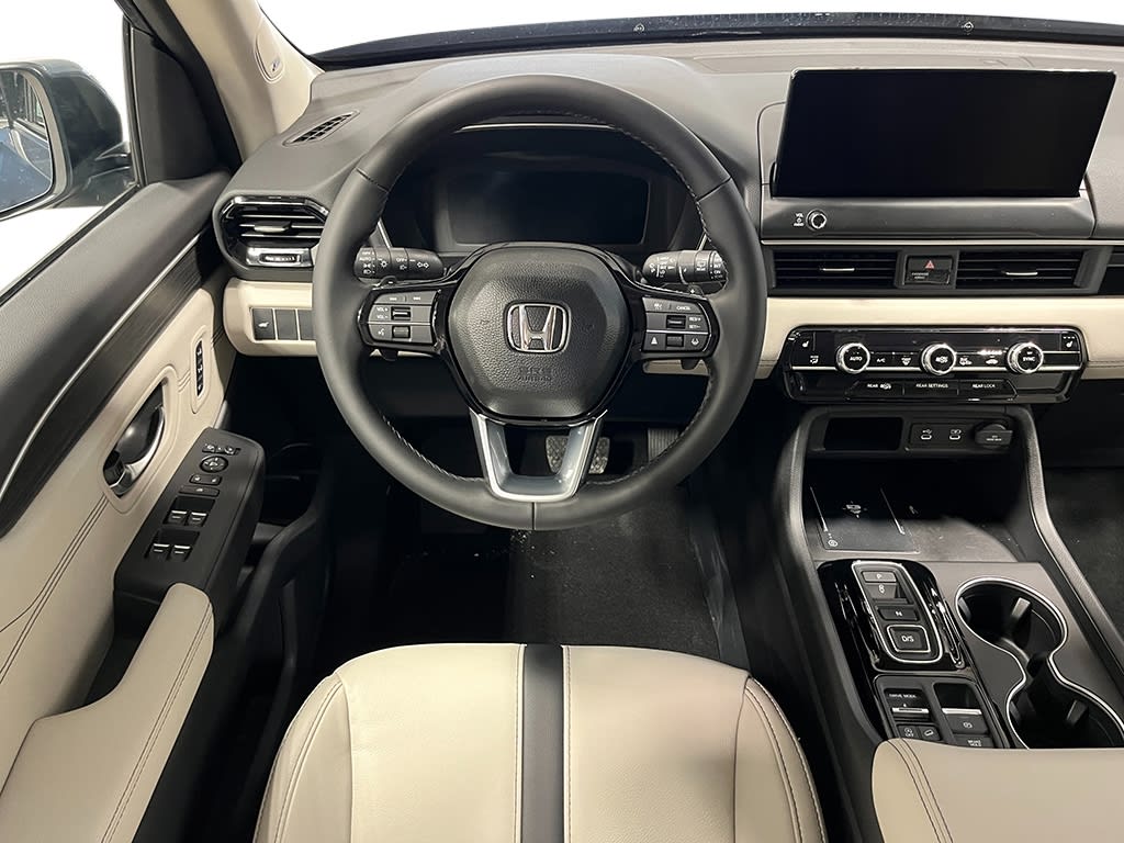 Thumbnail: 2026 Honda Pilot - 8