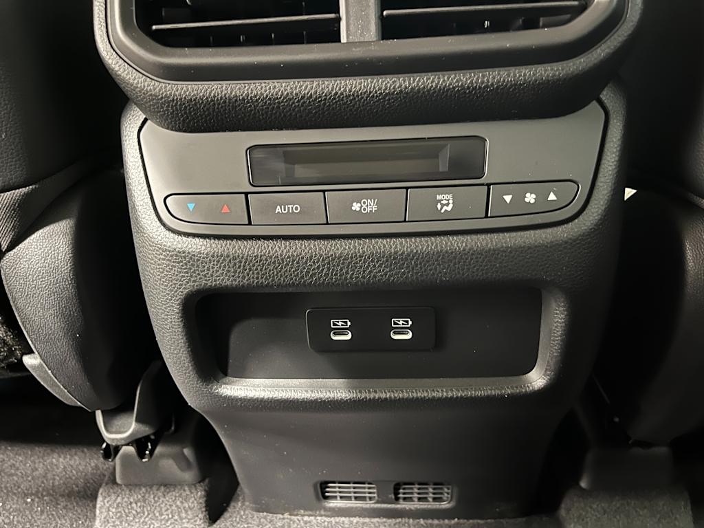 Thumbnail: 2026 Honda Pilot - 25