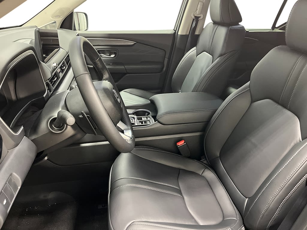 Thumbnail: 2026 Honda Pilot - 10