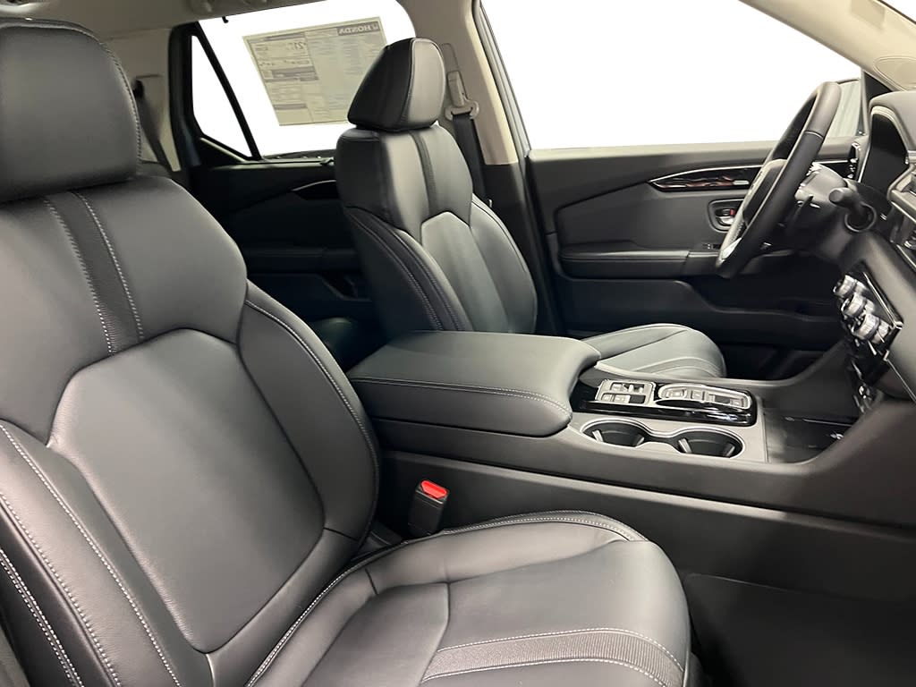 Thumbnail: 2025 Honda Pilot - 37