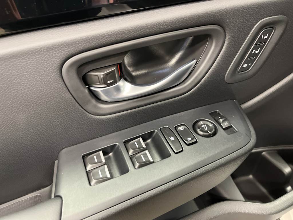 Thumbnail: 2025 Honda Pilot - 21