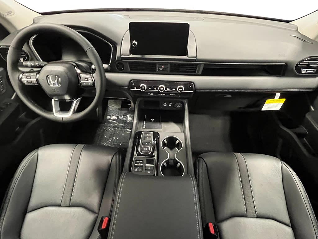 Thumbnail: 2025 Honda Pilot - 2