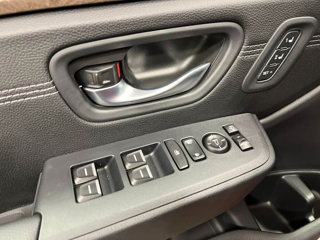 Thumbnail: 2026 Honda Pilot - 19