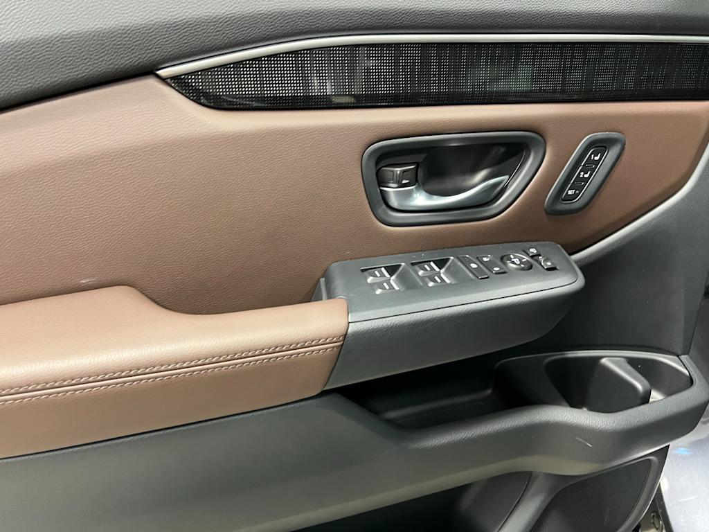 Thumbnail: 2025 Honda Pilot - 24