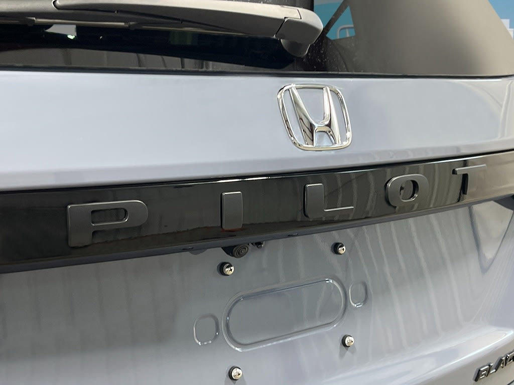Thumbnail: 2026 Honda Pilot - 18
