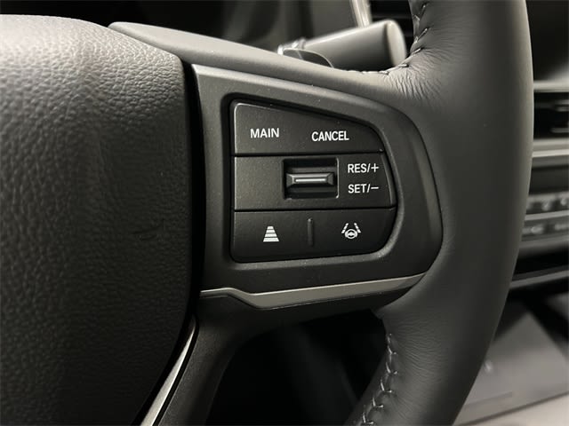 2025 Honda Ridgeline Sport 19