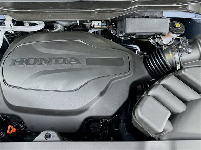 2025 Honda Ridgeline Sport 8