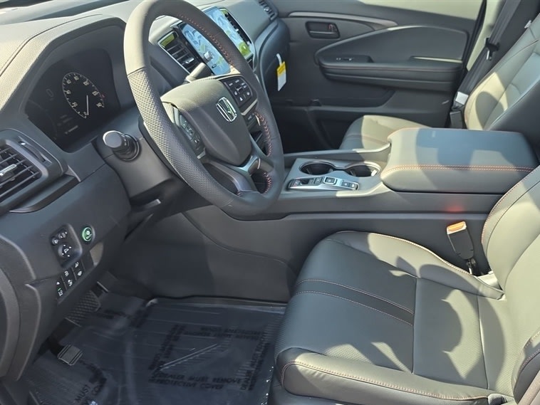 Thumbnail: 2026 Honda Ridgeline - 6