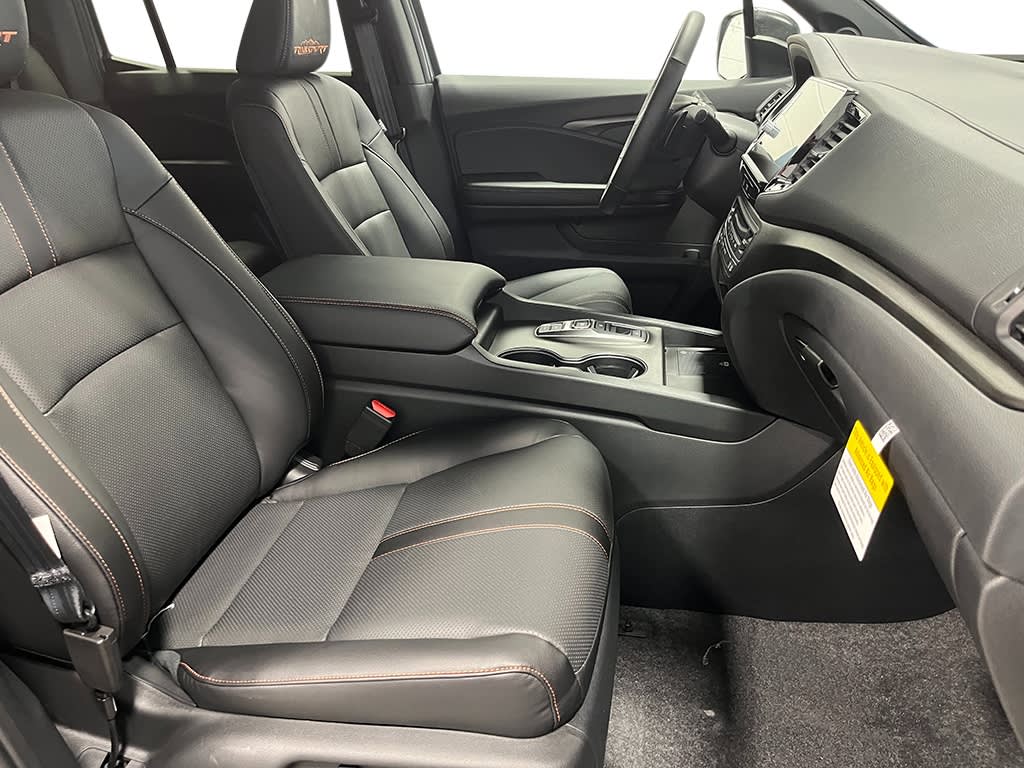 Thumbnail: 2026 Honda Ridgeline - 8