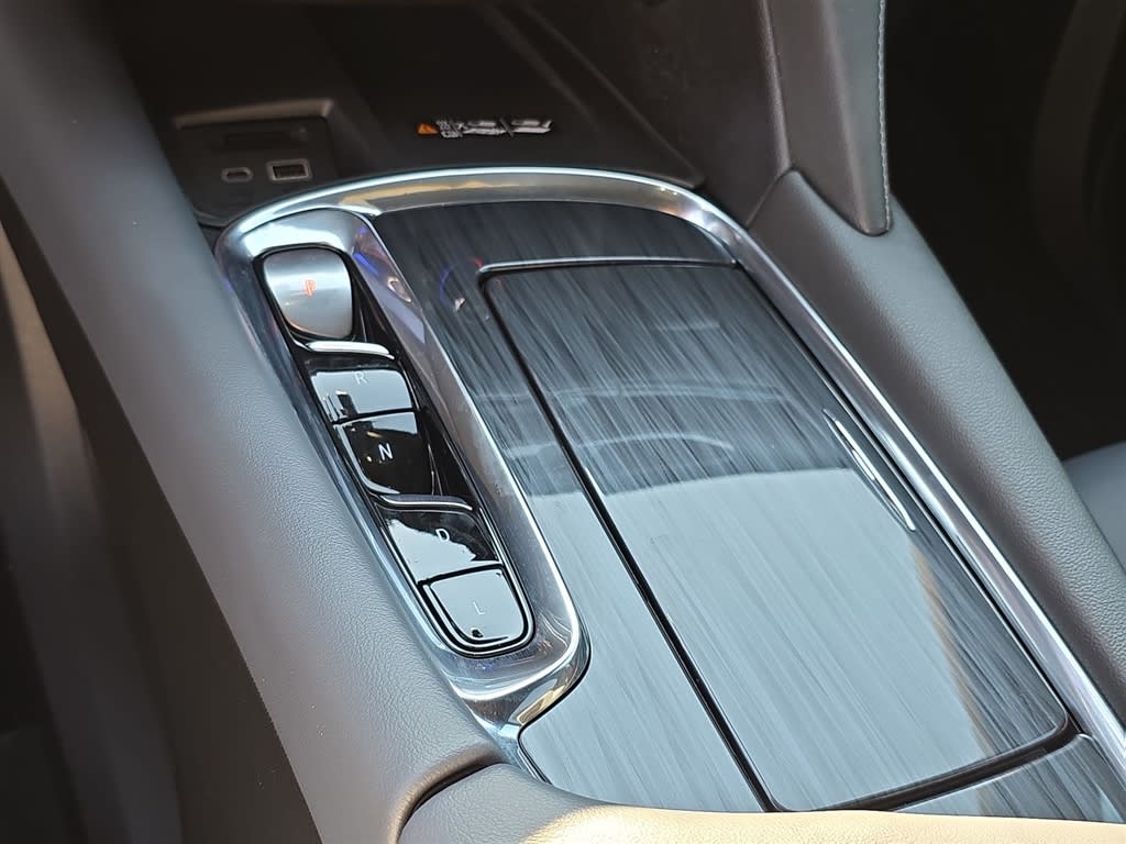 Thumbnail: 2023 Buick Enclave - 13