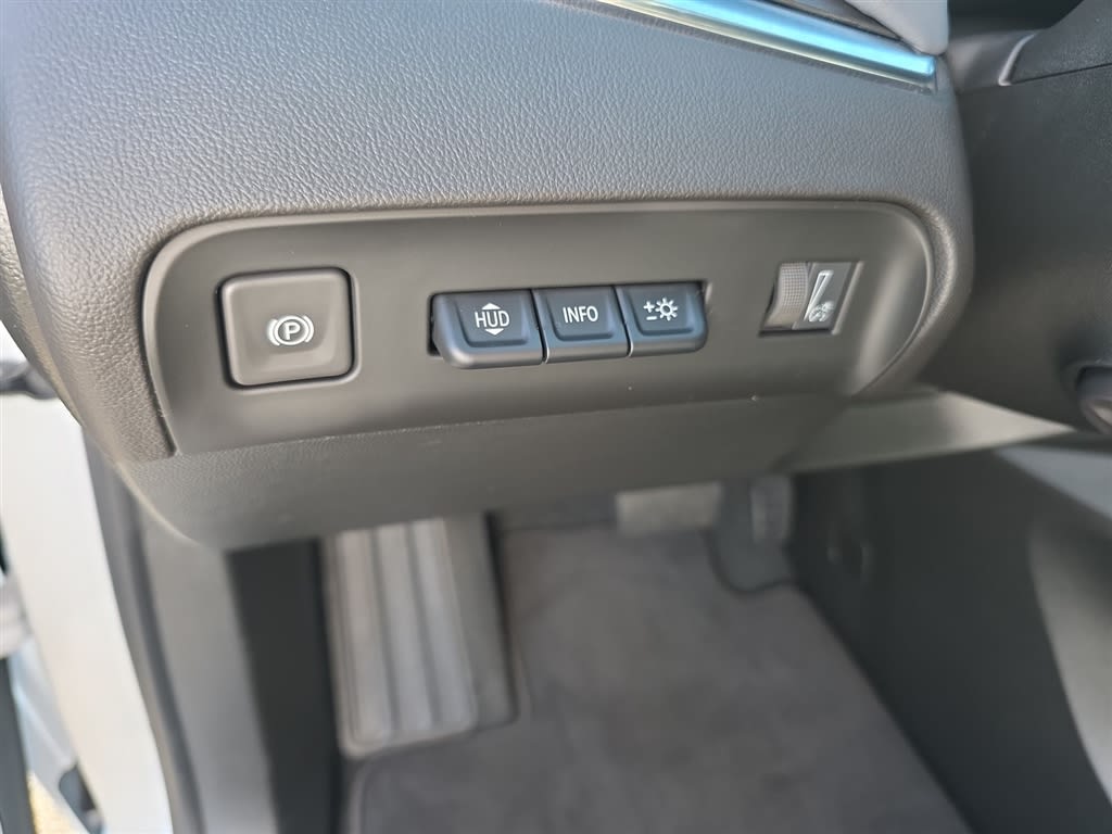 Thumbnail: 2023 Buick Enclave - 19