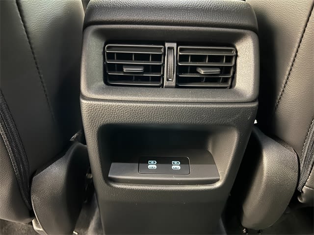 2025 Honda CR-V Sport Touring 33