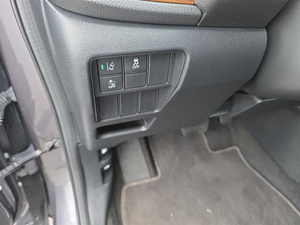 Thumbnail: 2020 Honda CR-V - 20