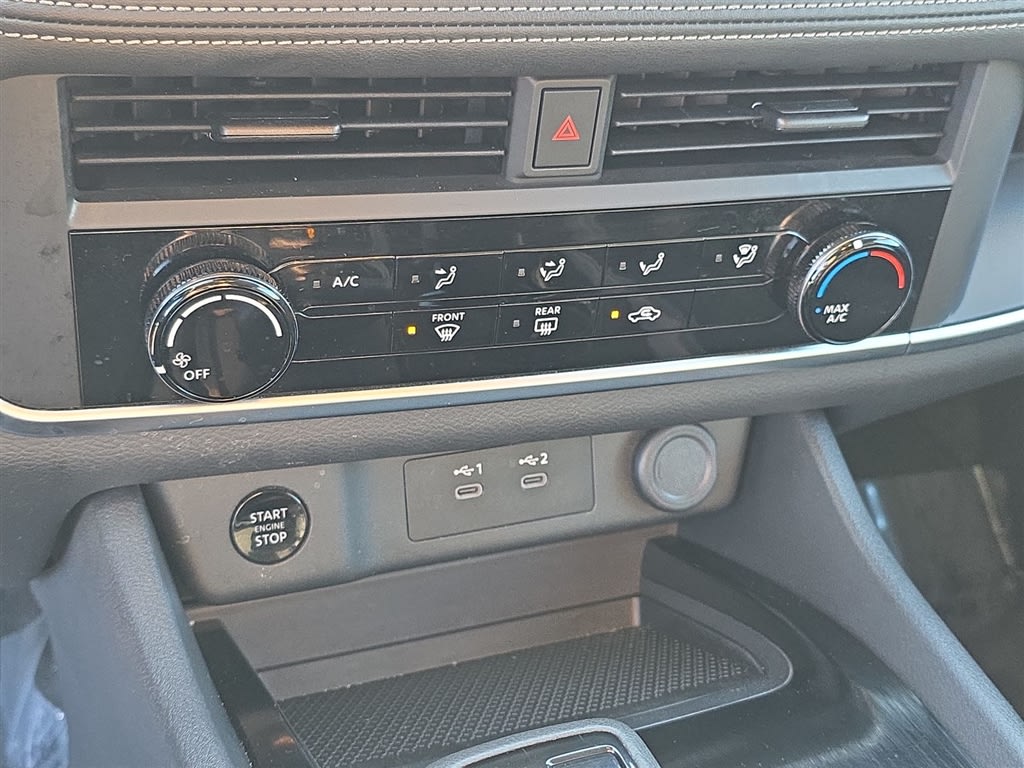 Thumbnail: 2024 Nissan Rogue - 26