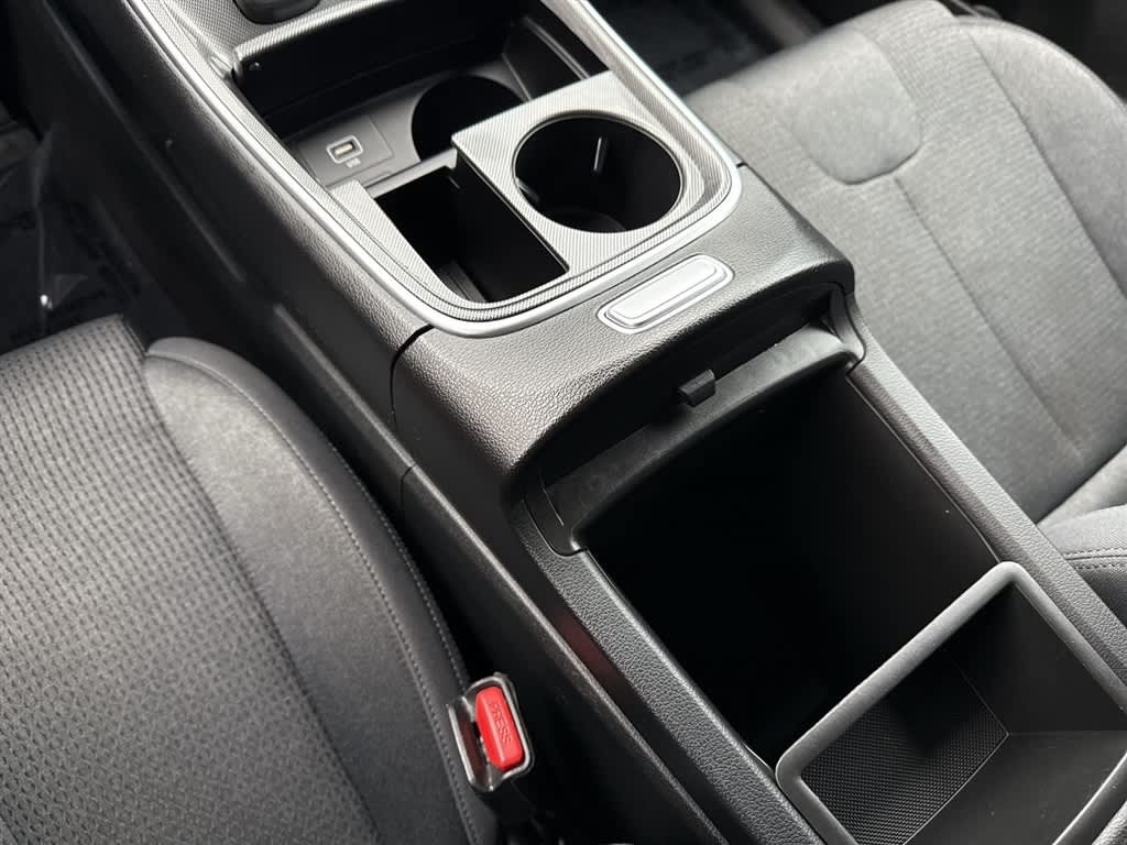 Thumbnail: 2023 Hyundai Santa Fe - 15