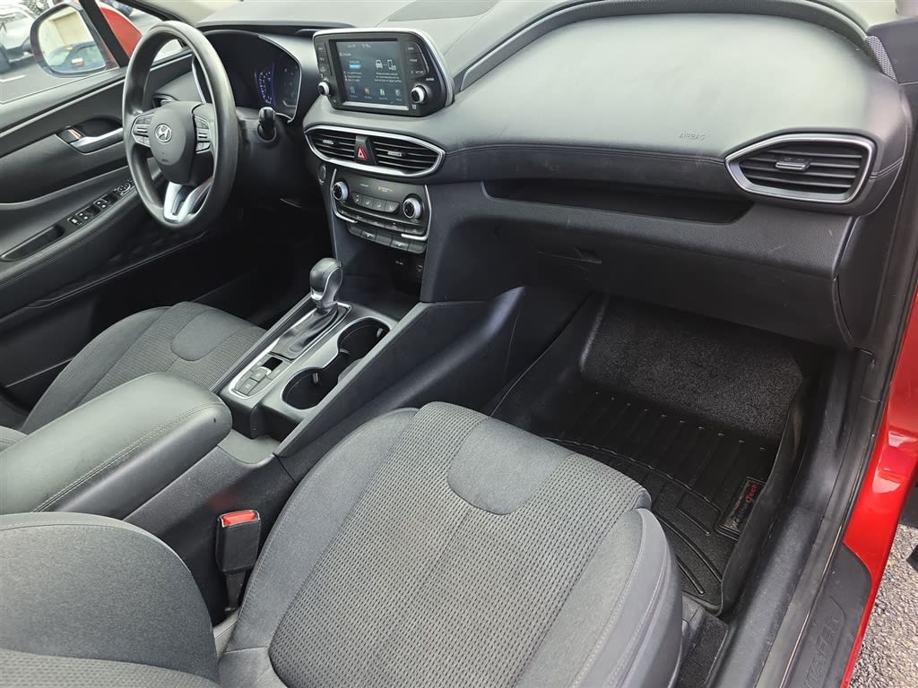 Thumbnail: 2019 Hyundai Santa Fe - 2