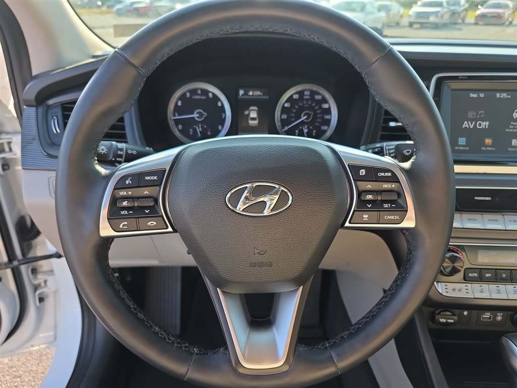 Thumbnail: 2018 Hyundai Sonata - 2