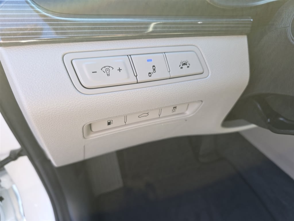 Thumbnail: 2018 Hyundai Sonata - 20