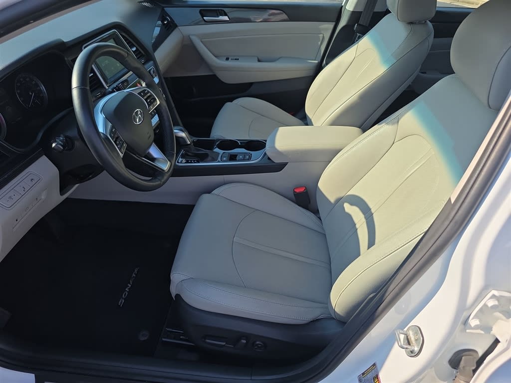 Thumbnail: 2018 Hyundai Sonata - 22