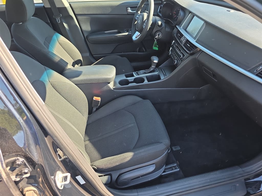 Thumbnail: 2019 Kia Optima - 10