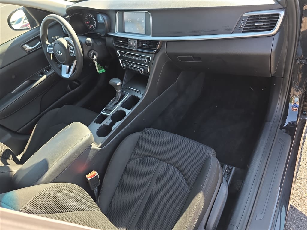 Thumbnail: 2019 Kia Optima - 9