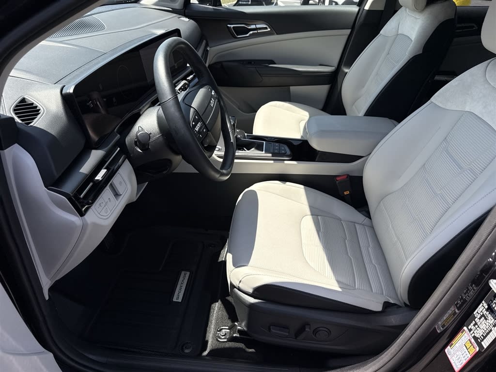 Thumbnail: 2026 Kia Sportage - 10