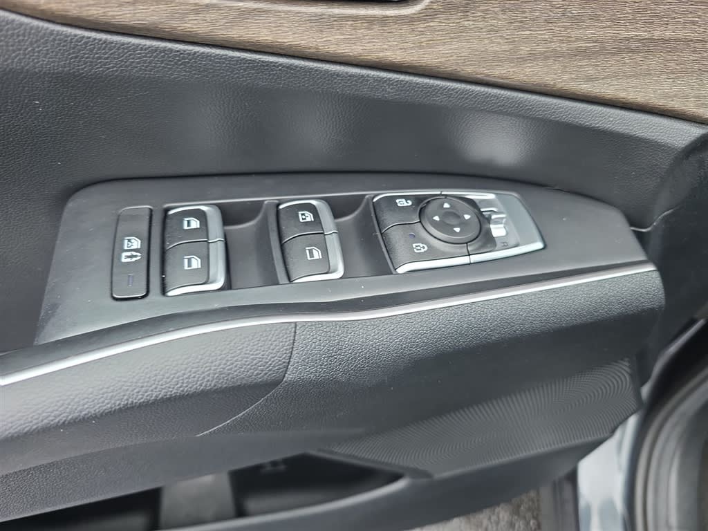 Thumbnail: 2022 Kia Sorento - 24