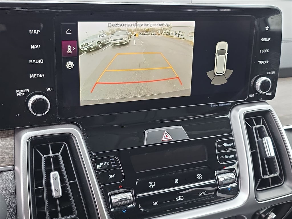 Thumbnail: 2022 Kia Sorento - 13