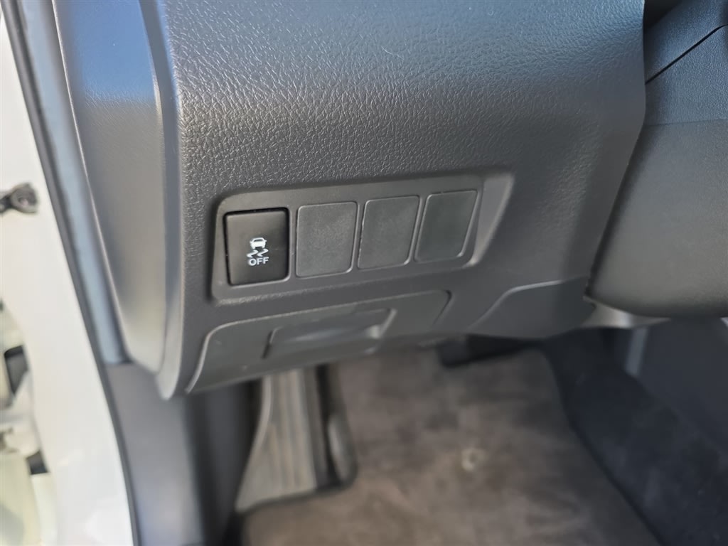 Thumbnail: 2009 Pontiac Vibe - 20