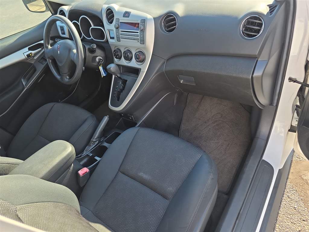 Thumbnail: 2009 Pontiac Vibe - 10