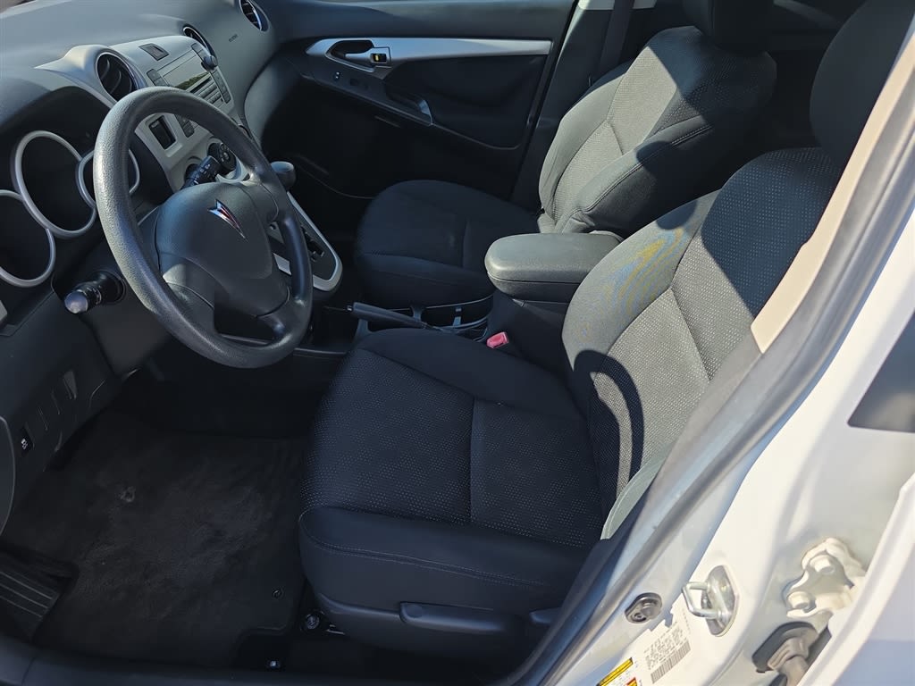 Thumbnail: 2009 Pontiac Vibe - 21