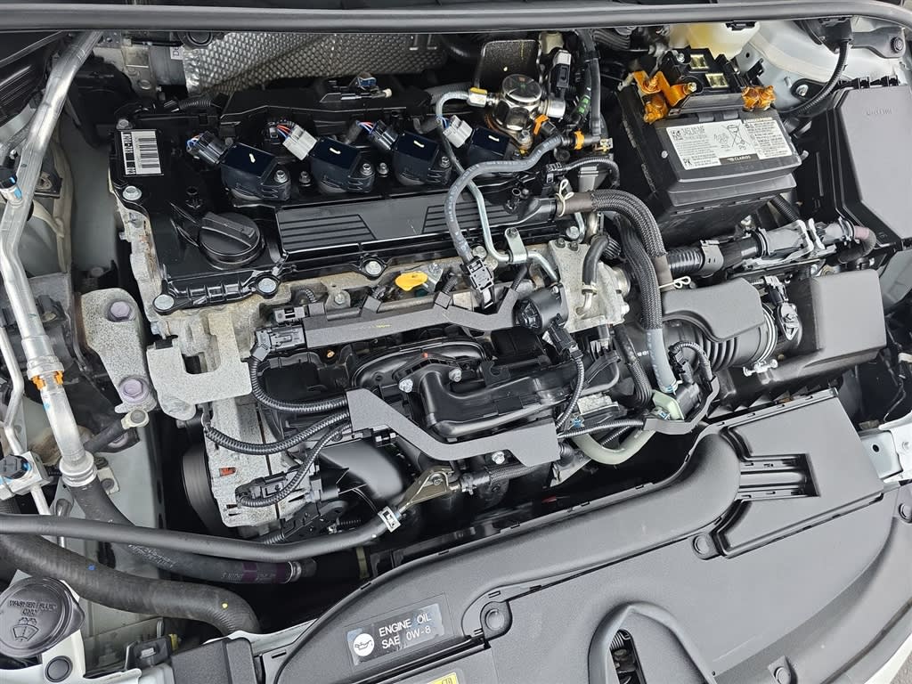 Thumbnail: 2024 Toyota Corolla - 8