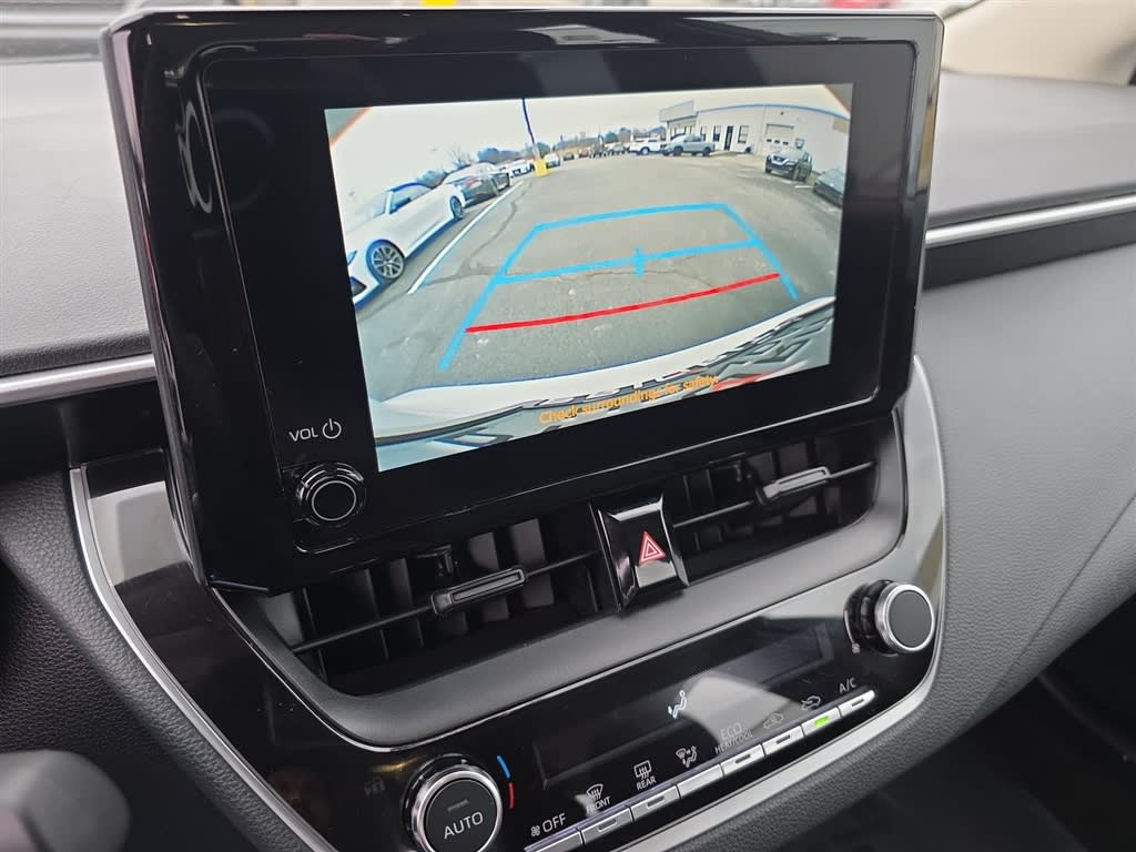 Thumbnail: 2024 Toyota Corolla - 13