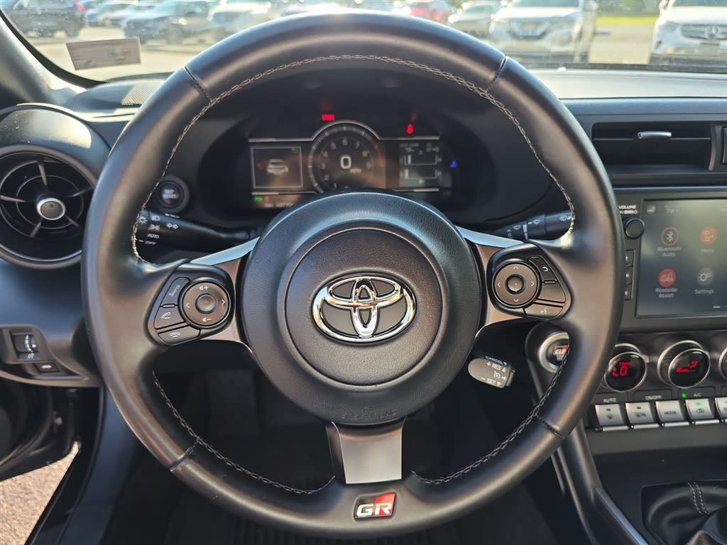 Thumbnail: 2023 Toyota GR86 - 2