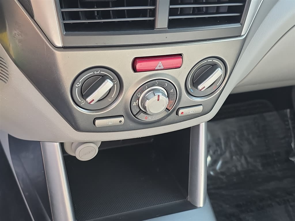 Thumbnail: 2011 Subaru Forester - 25