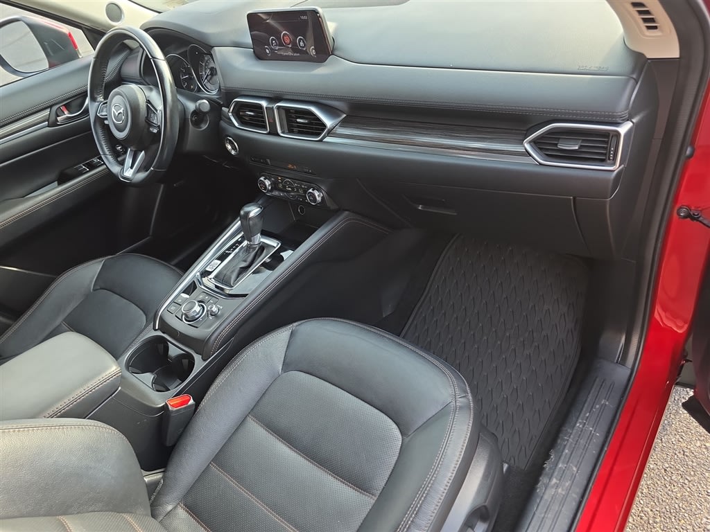 Thumbnail: 2017 Mazda CX-5 - 2