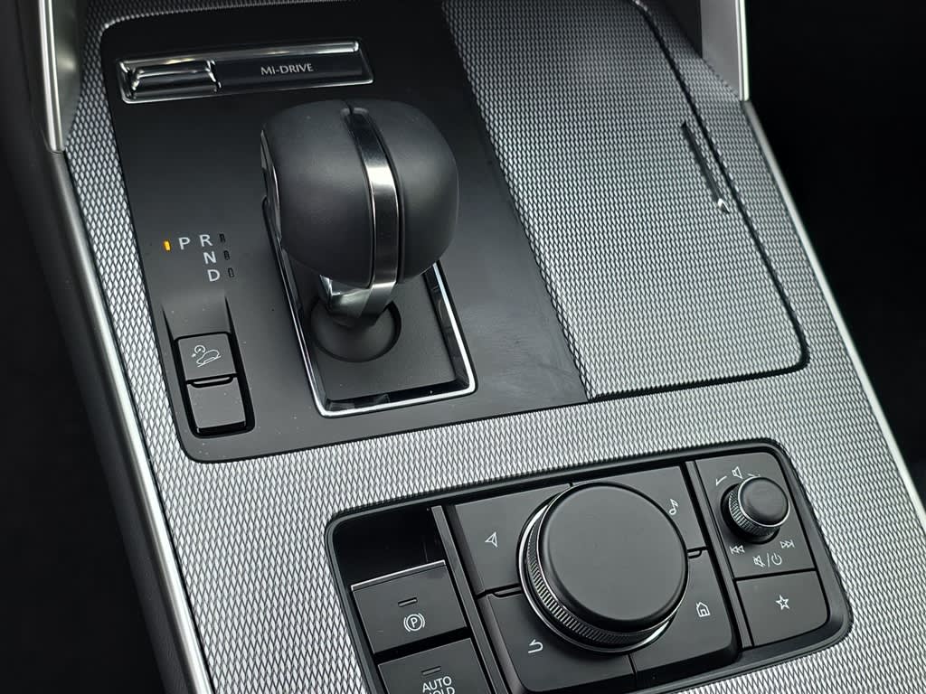 Thumbnail: 2026 Mazda CX-70 - 14