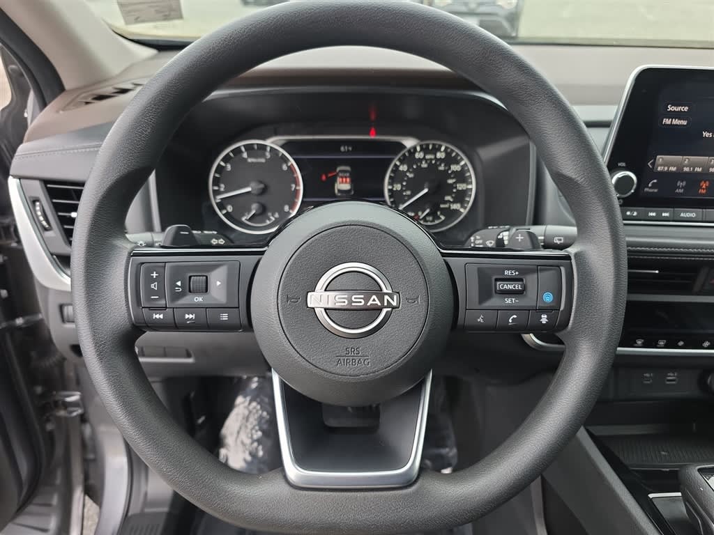 Thumbnail: 2023 Nissan Rogue - 9